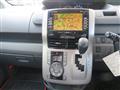 2007 Toyota Voxy