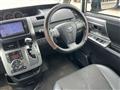 2013 Toyota Voxy