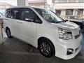 2013 Toyota Voxy