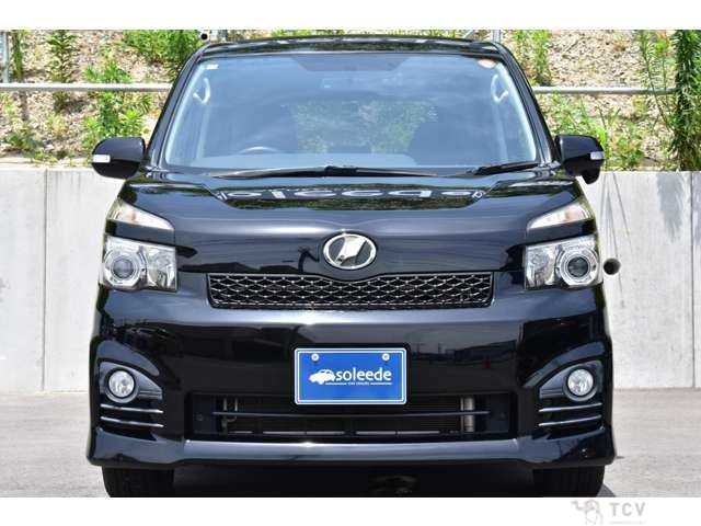 2013 Toyota Voxy