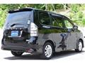 2013 Toyota Voxy