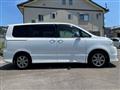 2009 Toyota Voxy