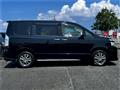 2011 Toyota Voxy