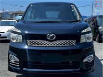 2011 Toyota Voxy