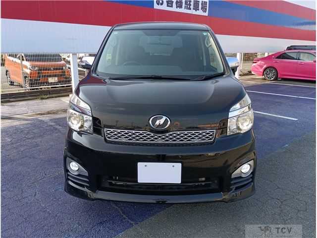 2013 Toyota Voxy