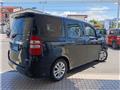 2010 Toyota Noah