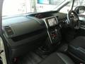 2013 Toyota Voxy