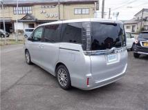 2016 Toyota Voxy