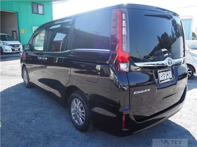 2014 Toyota Esquire