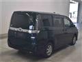2014 Toyota Voxy