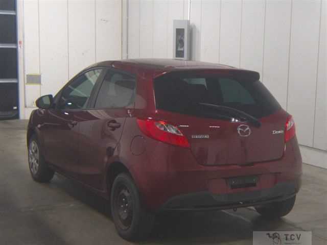 2013 Mazda Demio