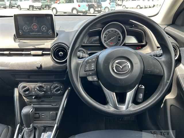 2016 Mazda Demio