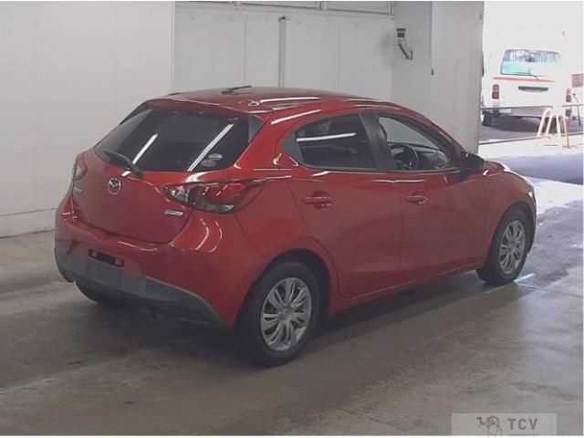 2015 Mazda Demio