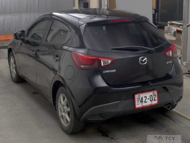 2015 Mazda Demio