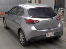 2015 Mazda Demio