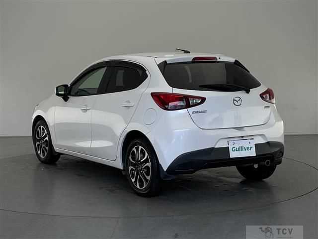 2015 Mazda Demio