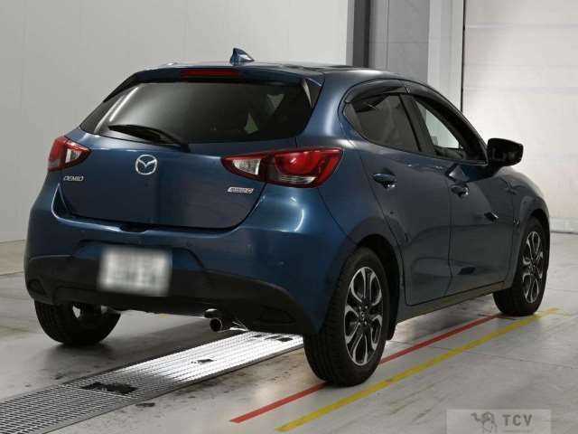 2018 Mazda Demio