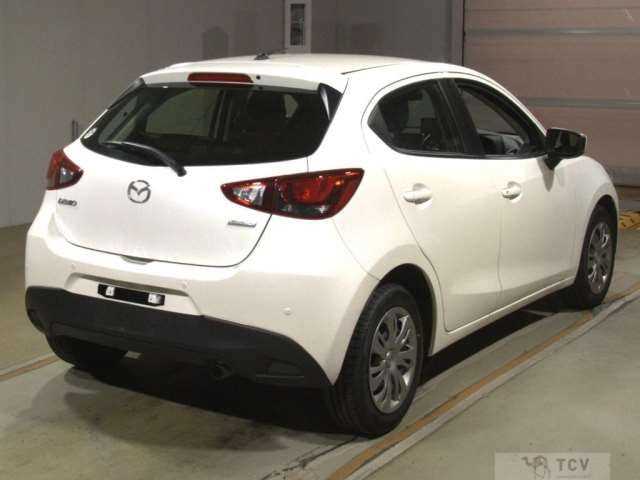 2019 Mazda Demio