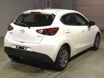 2019 Mazda Demio