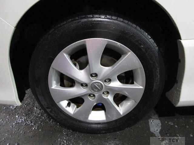 2011 Nissan Serena