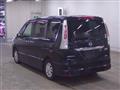 2011 Nissan Serena