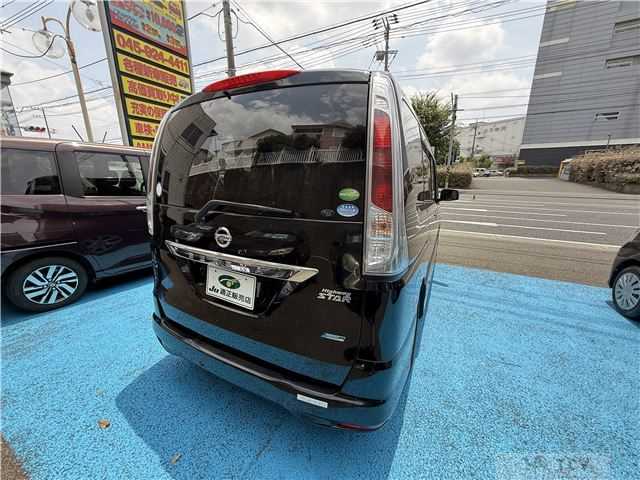 2012 Nissan Serena