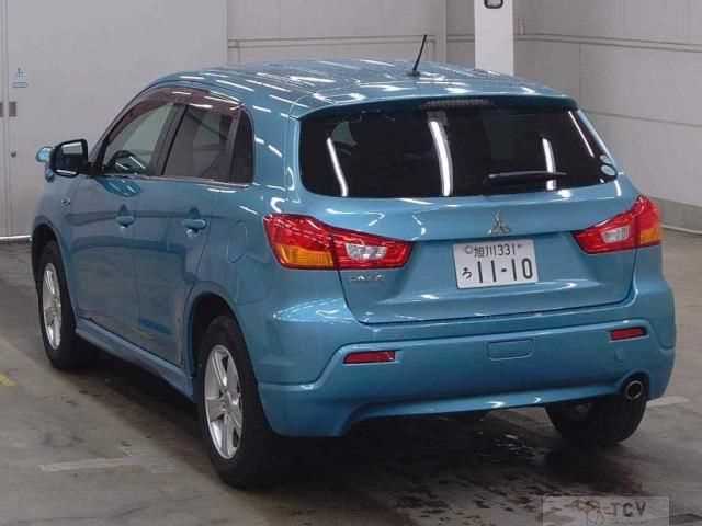 2010 Mitsubishi RVR