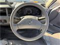 2001 Nissan Caravan