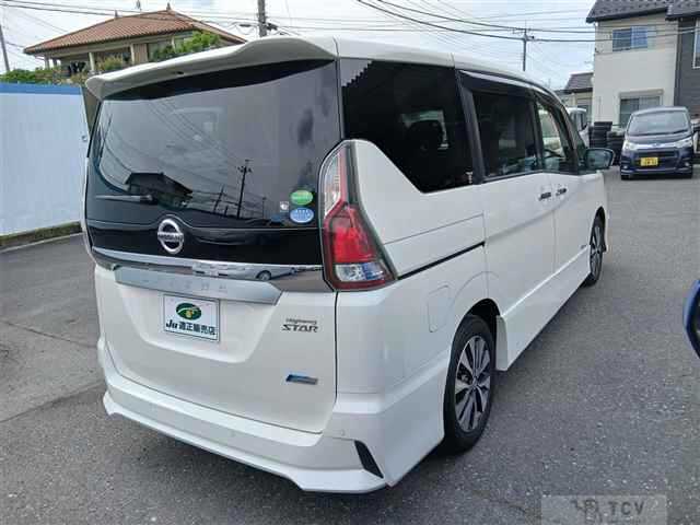 2017 Nissan Serena