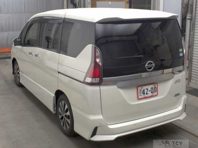 2017 Nissan Serena