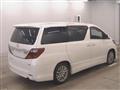 2013 Toyota Alphard