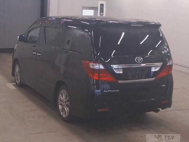 2011 Toyota Alphard