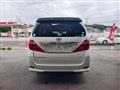 2011 Toyota Alphard