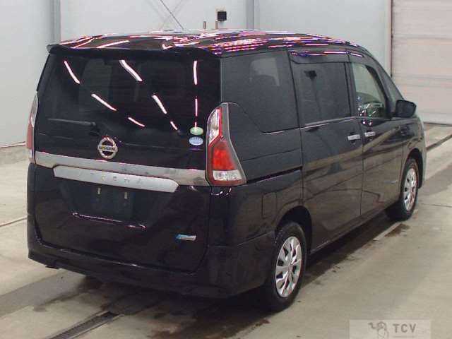 2017 Nissan Serena