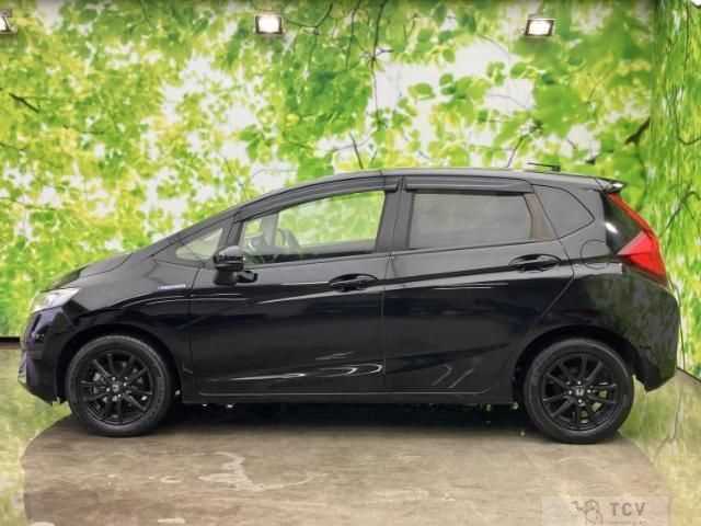 2017 Honda Fit Hybrid
