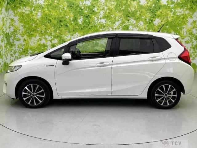 2013 Honda Fit Hybrid