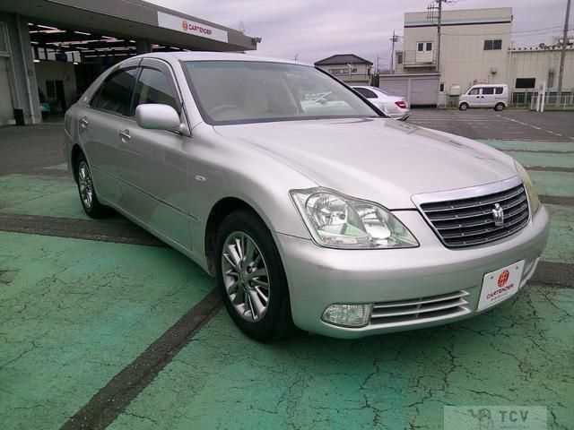 2004 Toyota Crown