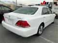 2005 Toyota Crown