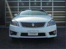 2010 Toyota Crown
