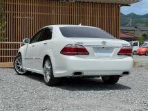 2011 Toyota Crown