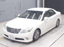 2010 Toyota Crown