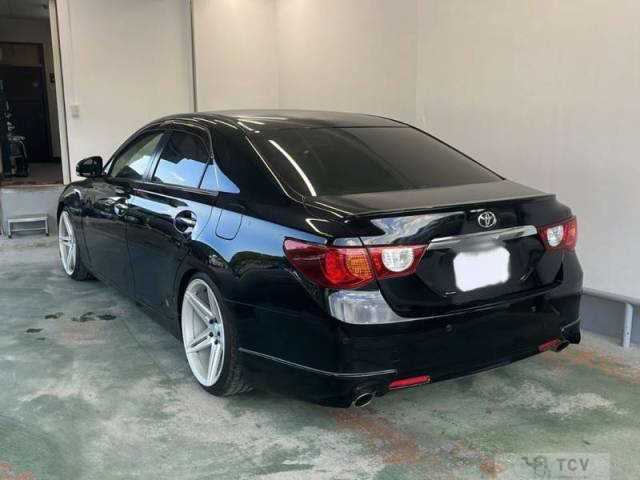 2012 Toyota Mark X
