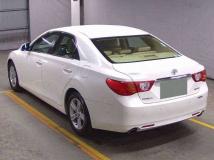 2011 Toyota Mark X