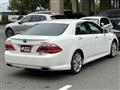 2011 Toyota Crown Hybrid