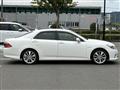 2011 Toyota Crown Hybrid