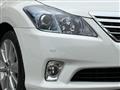2011 Toyota Crown Hybrid