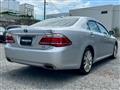 2010 Toyota Crown Hybrid