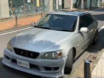 2001 Toyota Altezza