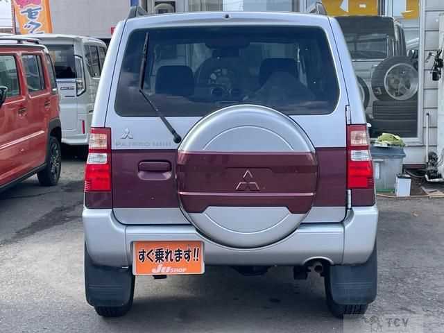 2011 Mitsubishi Pajero Mini