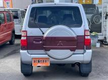 2011 Mitsubishi Pajero Mini